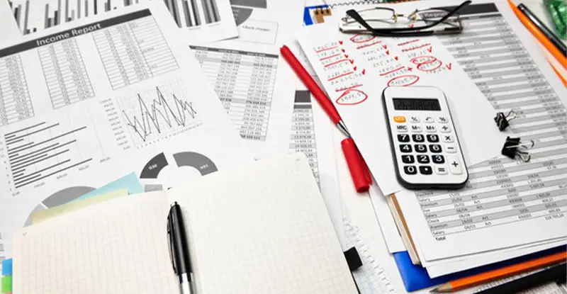 What is the difference between expense management software and accounts payable software? - Artsyl