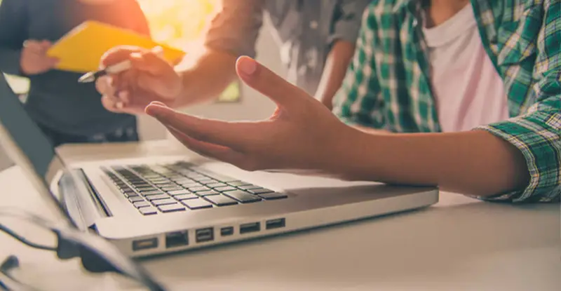 Personalized User Experiences - Artsyl