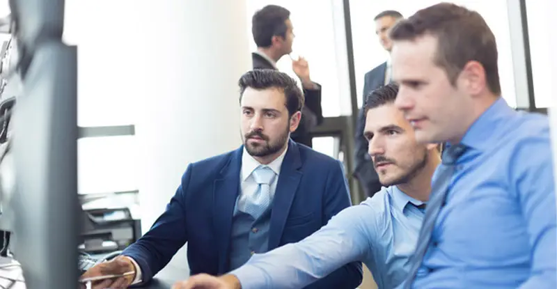 Fintech Companies: How to Choose the Right Partner - Artsyl