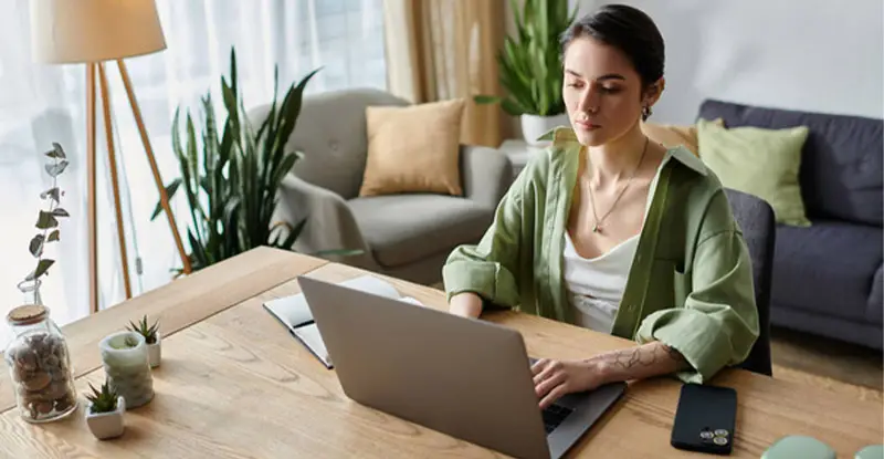 SaaS: 7 Cost-Saving Benefits of Software-as-a-Service - Artsyl