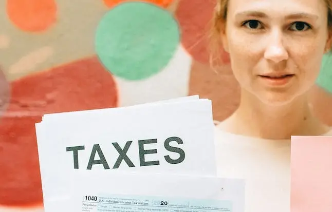 What is a tax invoice? - Artsyl